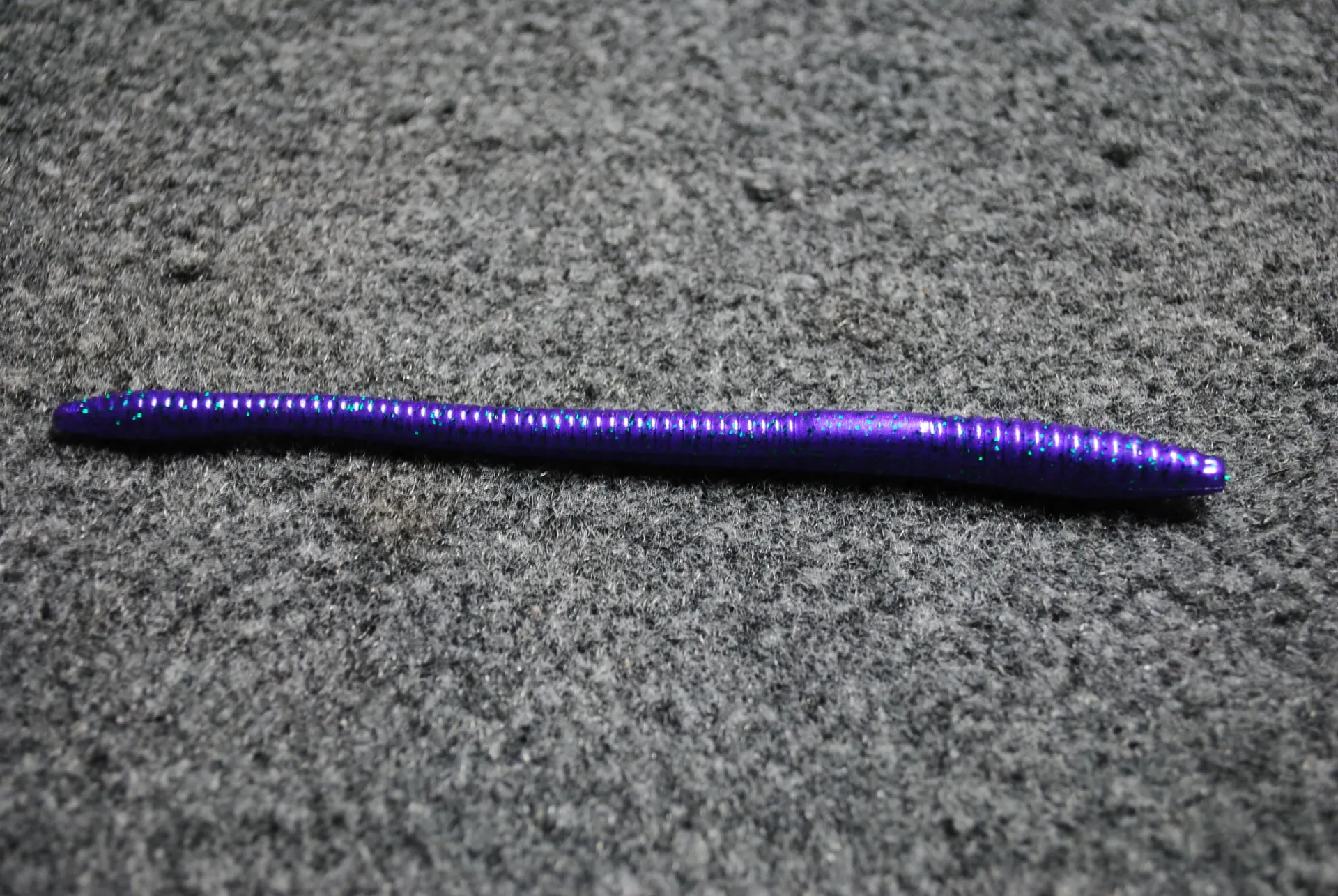 6" Finesse Worm